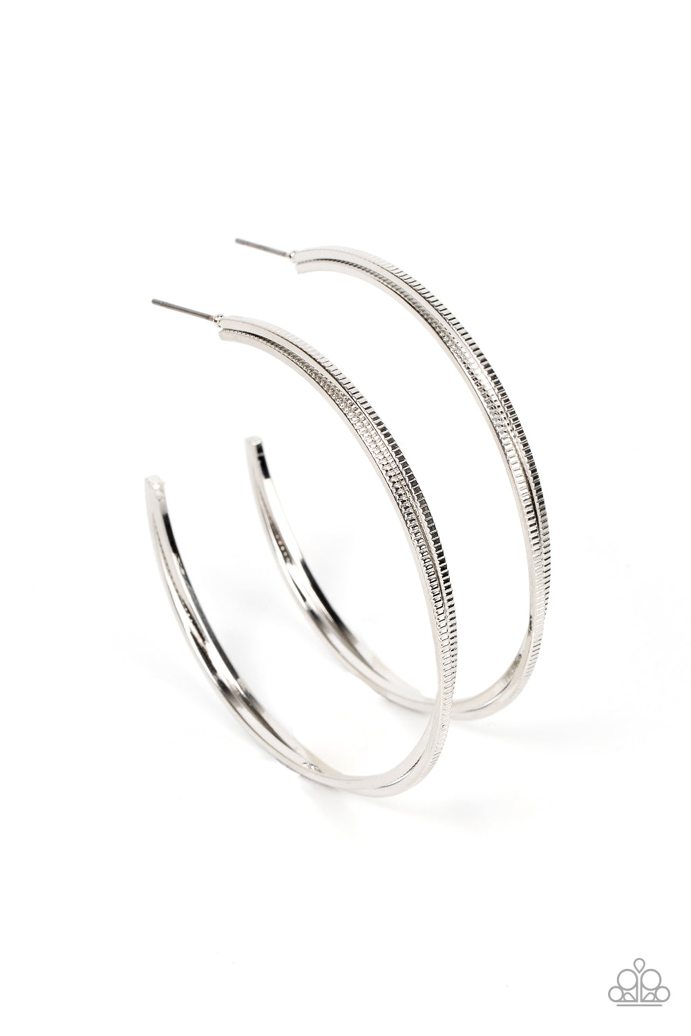 Monochromatic Curves - Silver - Paparazzi