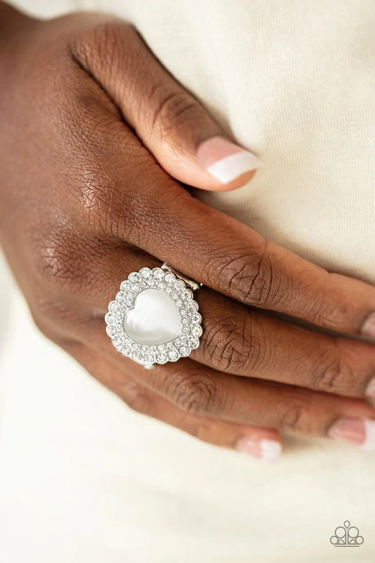 Lovely Luster - White - Paparazzi