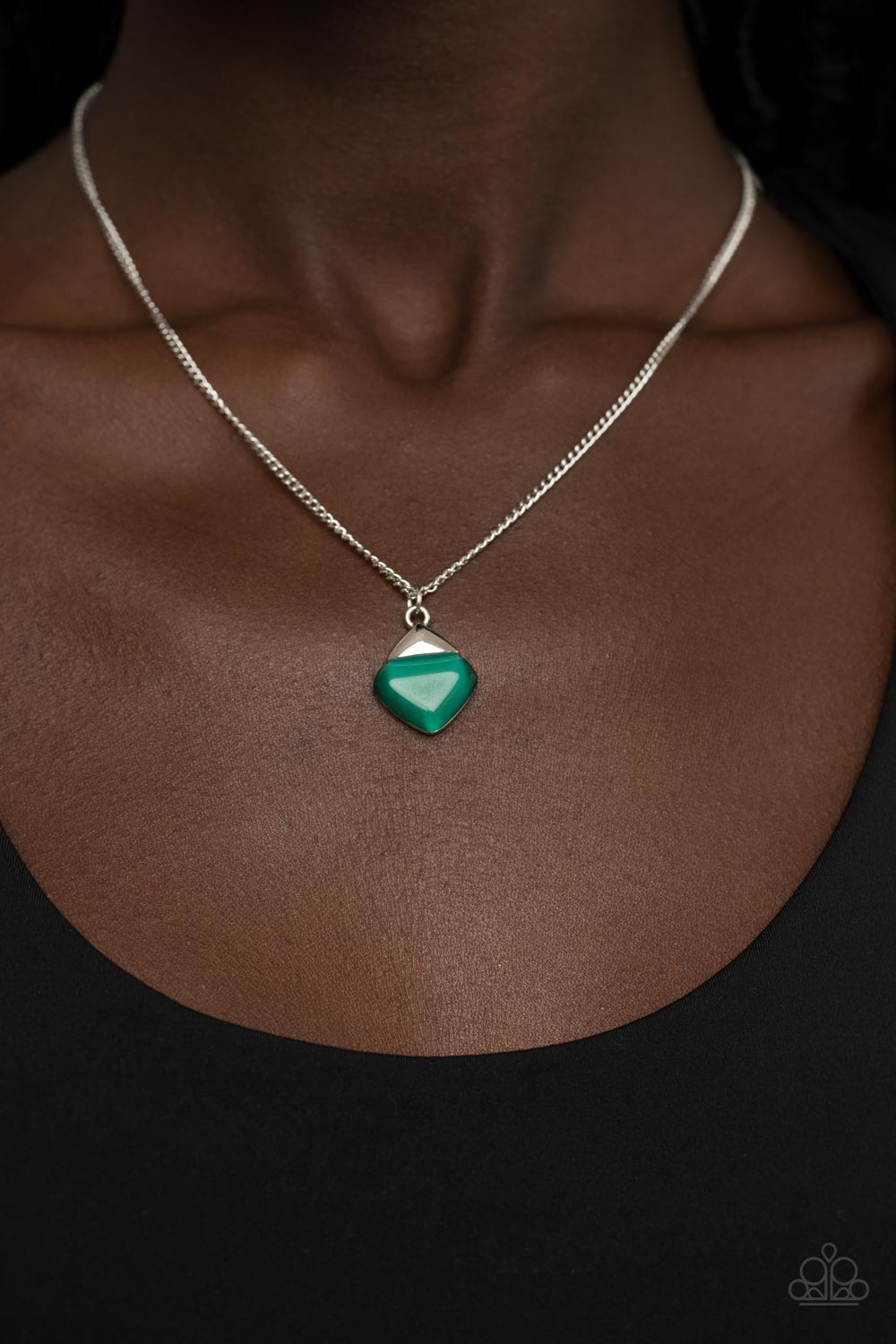 Gracefully Gemstone - Green - Paparazzi